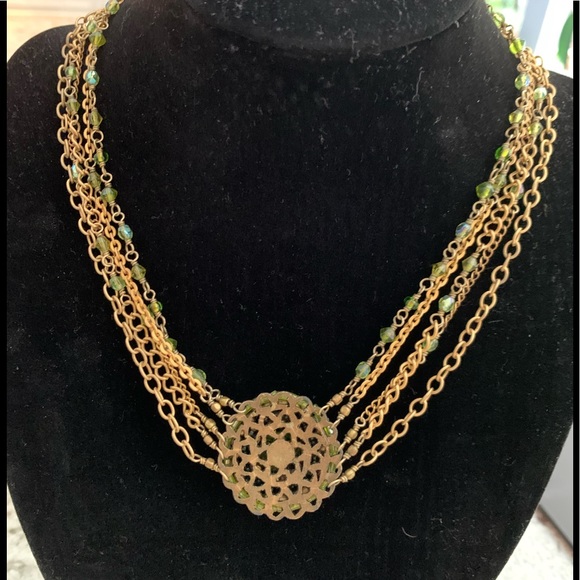 Vintage Choker Necklace with Green Peridot Stones - Picture 10 of 10